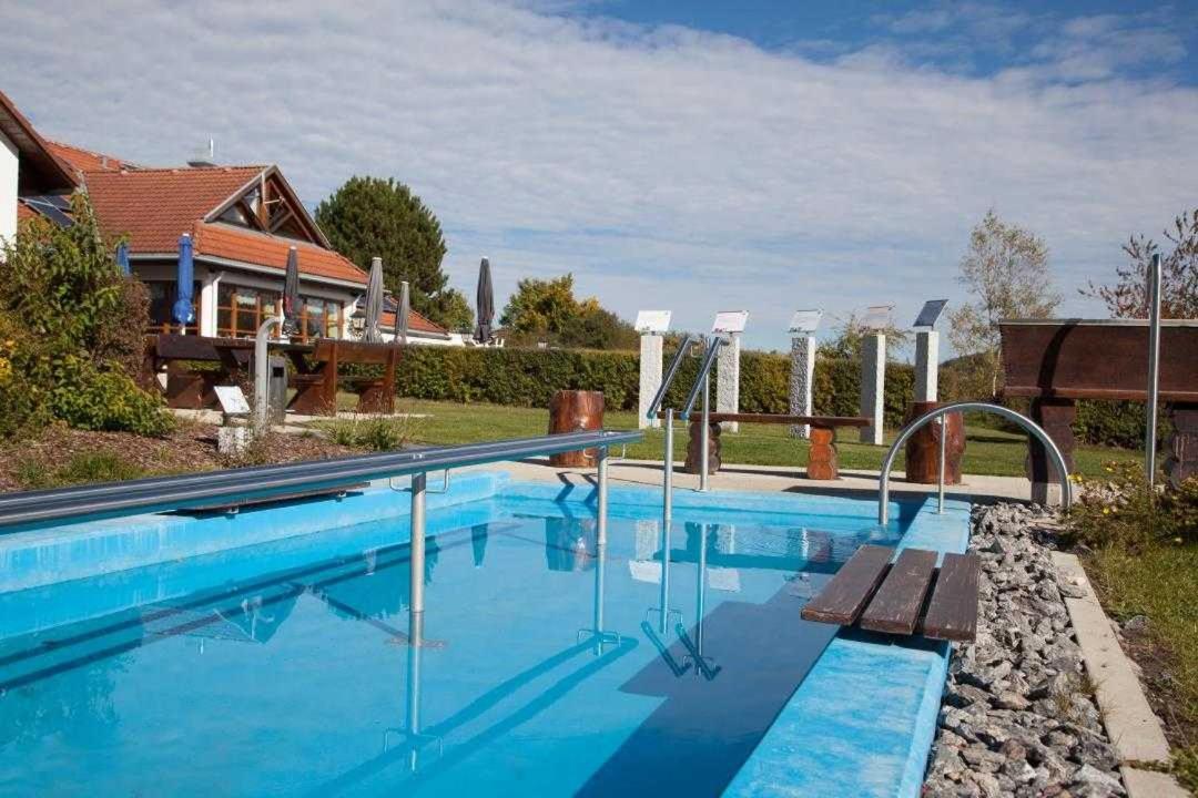 Feriendorf Oefingen 04 Бад-Дюрхайм Экстерьер фото
